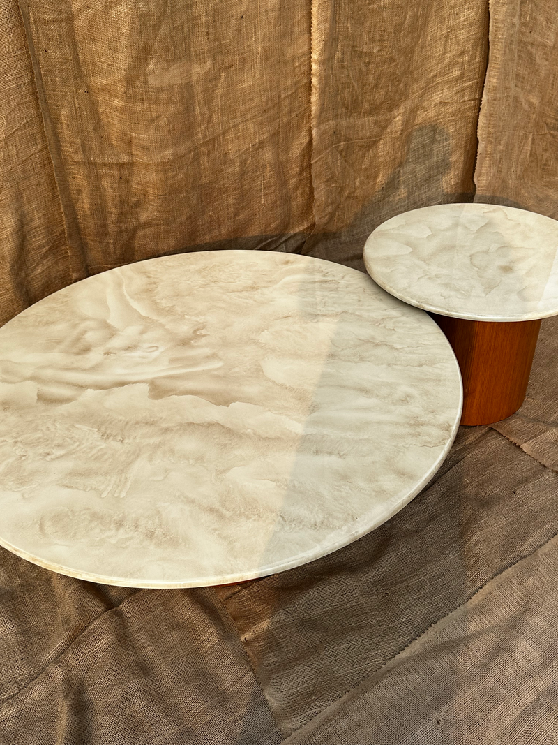 Marbleized Wood Nesting Coffe Table