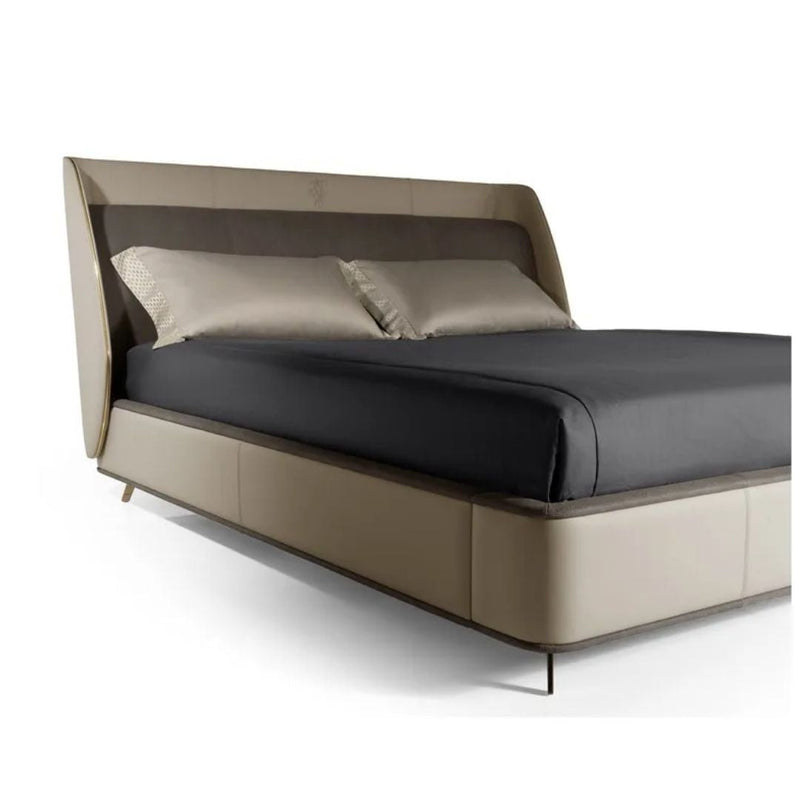 LE COMTE Bed